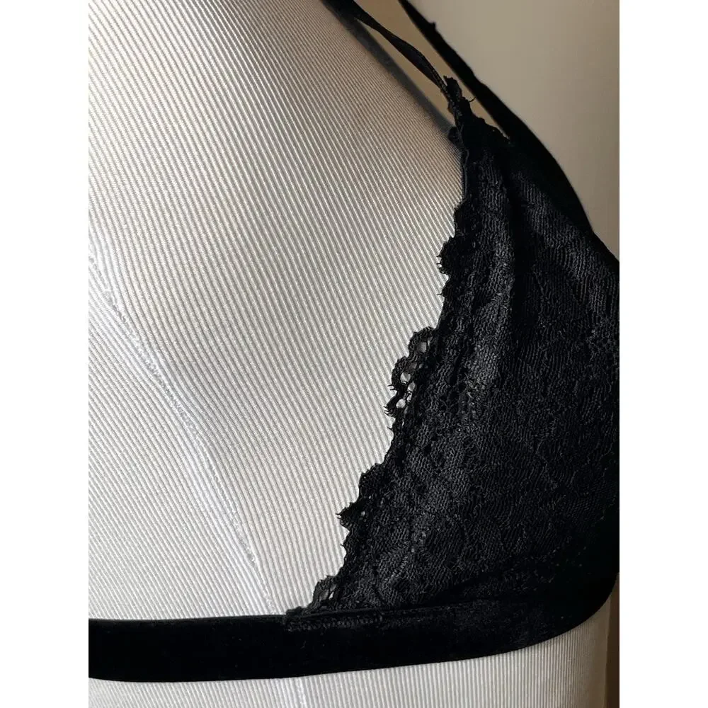 Rene Rofe Black Lace Bralette L Wireless‎ Padded Cross Back Velvet Straps - Picture 4 of 11